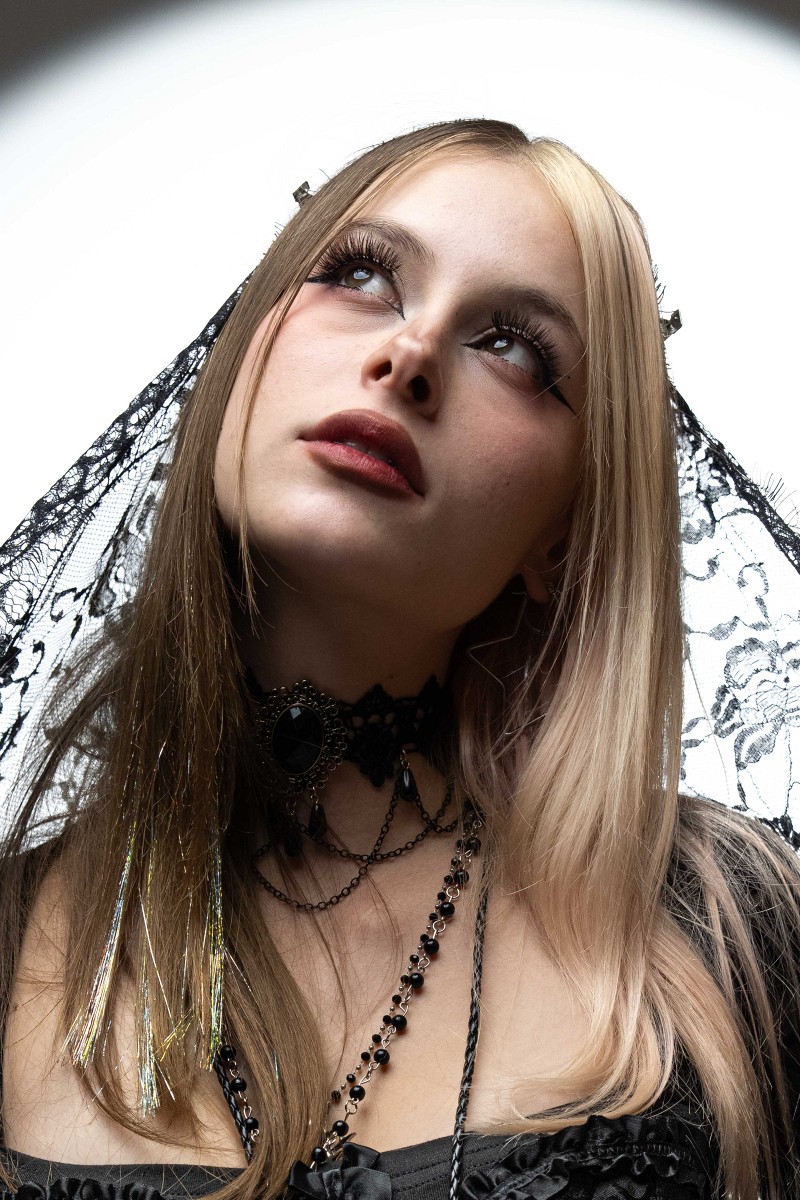 DSC09402 Edit – Fashion photography by Yamaç Uslu
