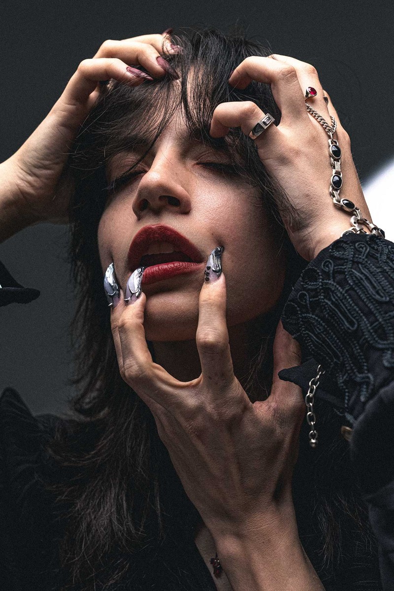 Fashion photography by Yamaç Uslu, photo 61